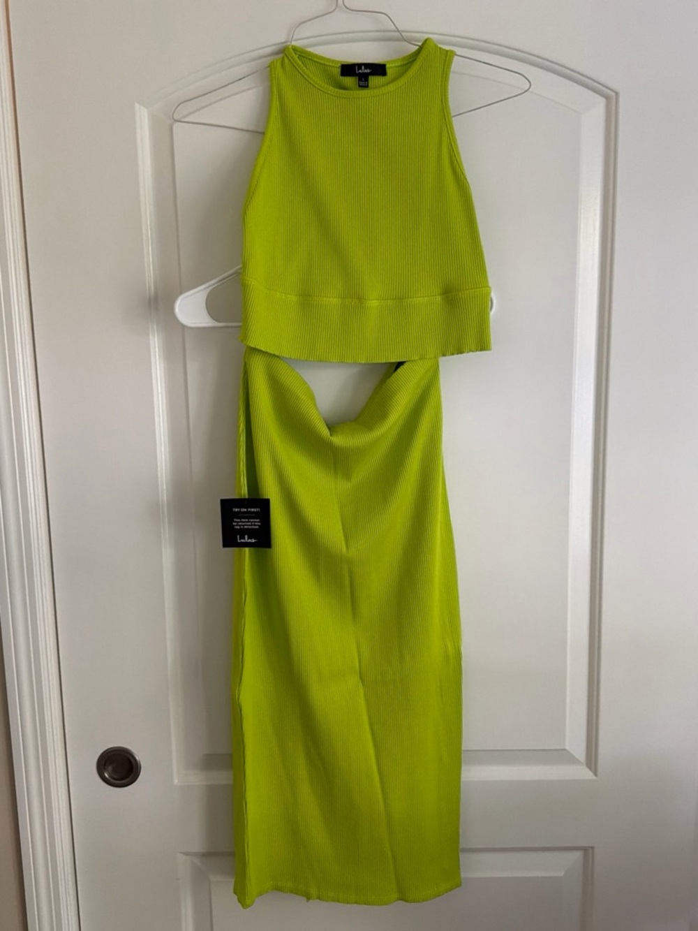 NWT. Lulu's Neon Lime Ribbed 2 Piece Midi Skirt Set